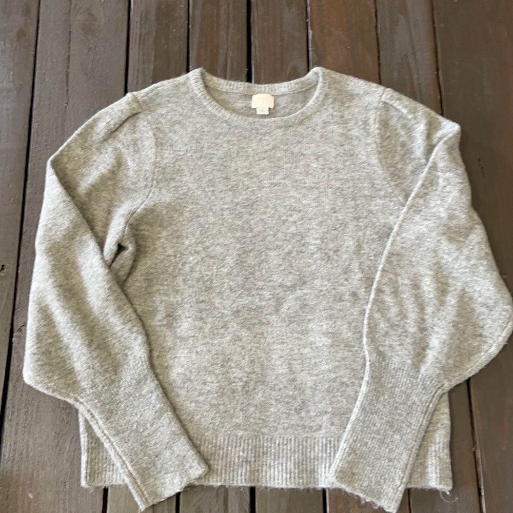EUC Puff Balloon Sleeve Sweater